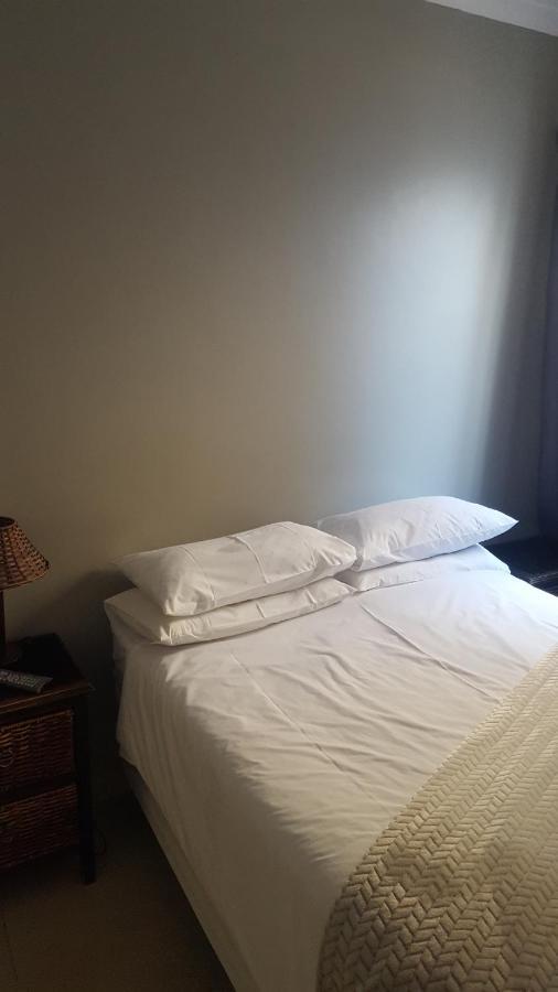 Tlelakufuma Guest House Johannesburg Dış mekan fotoğraf