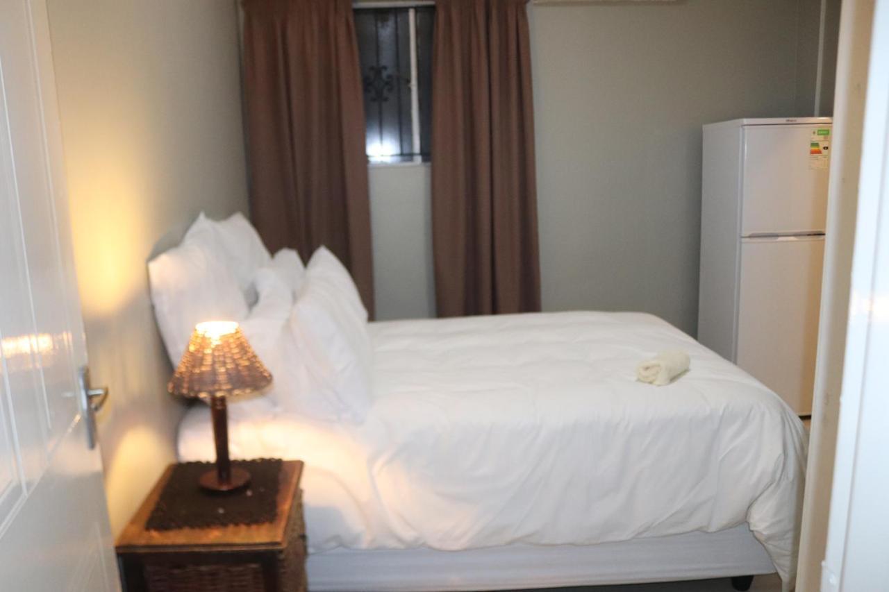 Tlelakufuma Guest House Johannesburg Dış mekan fotoğraf
